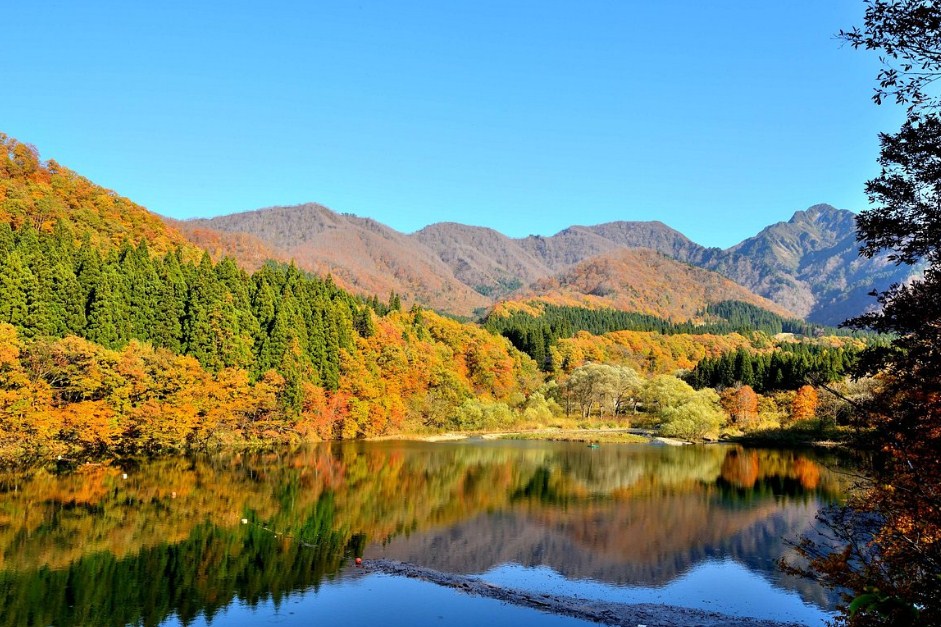 Tempat Terbaik Menikmati Musim Gugur di Jepang