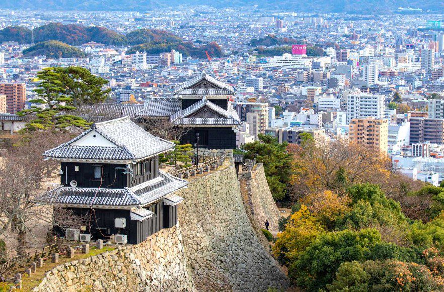Ke Mana Saja Tempat yang Wajib Dikunjungi di Jepang untuk Solo Traveler