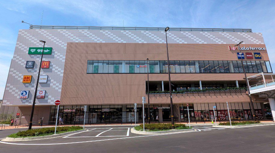 LaLa Terrace Kita-ayase Tokyo, Destinasi Baru untuk Gaya Hidup Modern di Jepang, Foto wikimedia.org