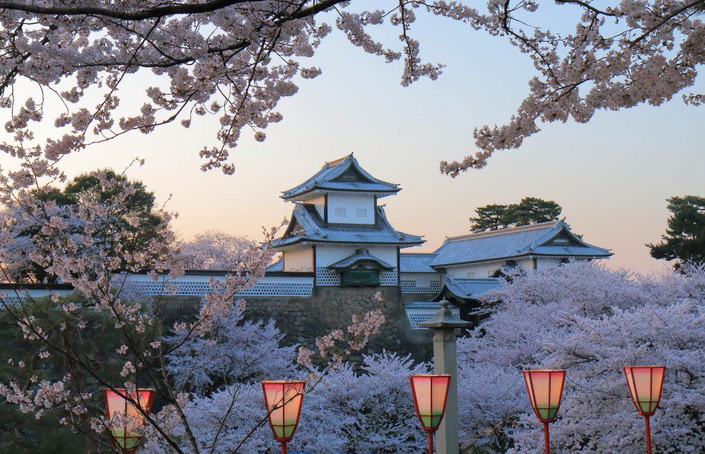 Kanazawa Castle Park Jepang, Foto snowmonkeyresorts.com